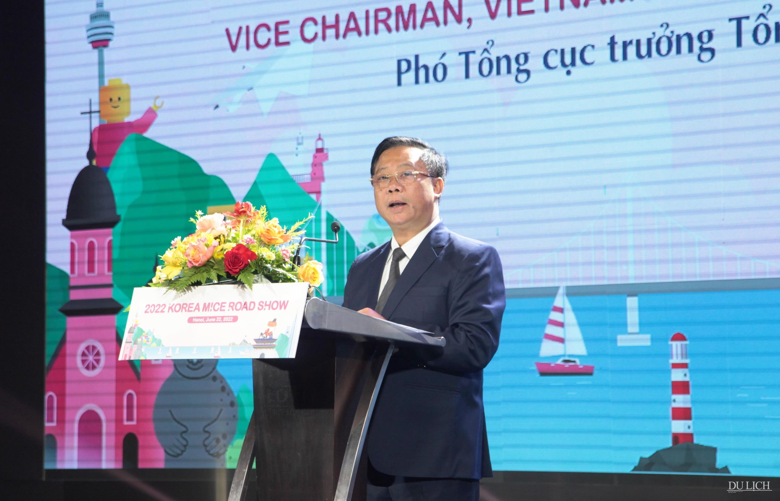 Phó Tổng cục trưởng TCDL Việt Nam Phạm Văn Thủy phát biểu chào mừng